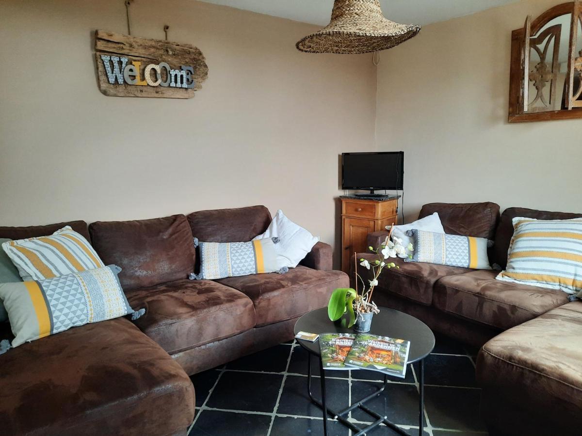 Aux Saveurs D'Enneille Bed & Breakfast Durbuy Bagian luar foto