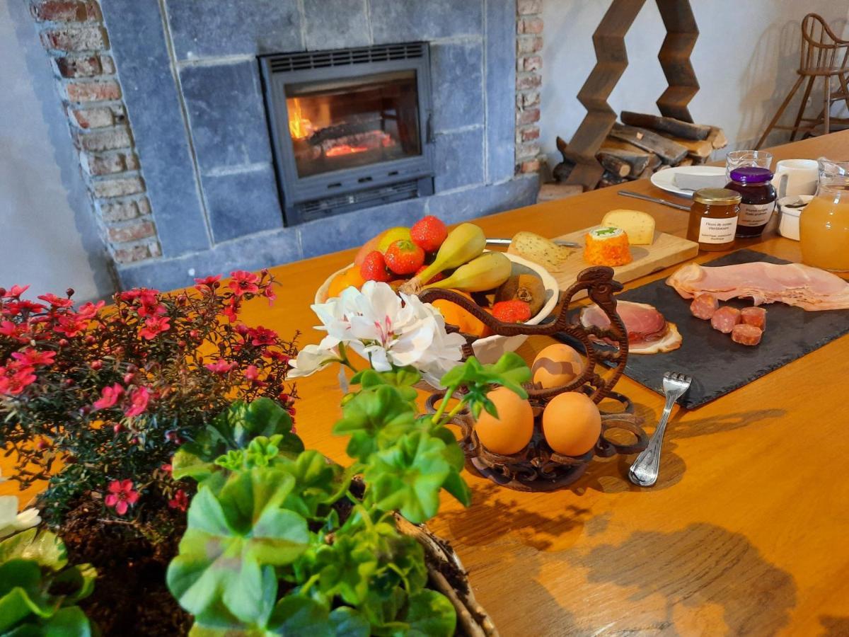 Aux Saveurs D'Enneille Bed & Breakfast Durbuy Bagian luar foto