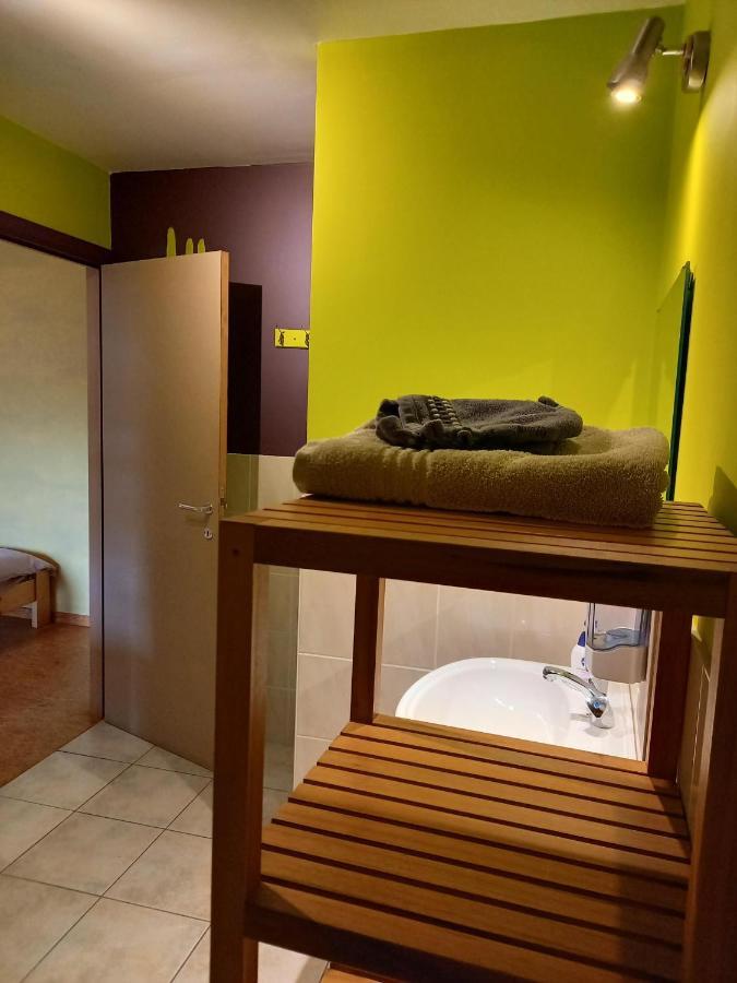 Aux Saveurs D'Enneille Bed & Breakfast Durbuy Bagian luar foto